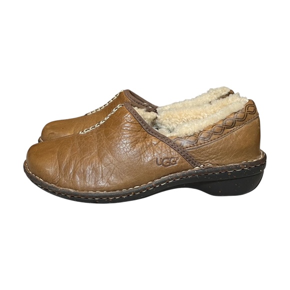 UGG Australia Women's Bettey Tan Slip On Lined Moccasins Clogs Size 7 Model 1928 - Picture 11 of 11